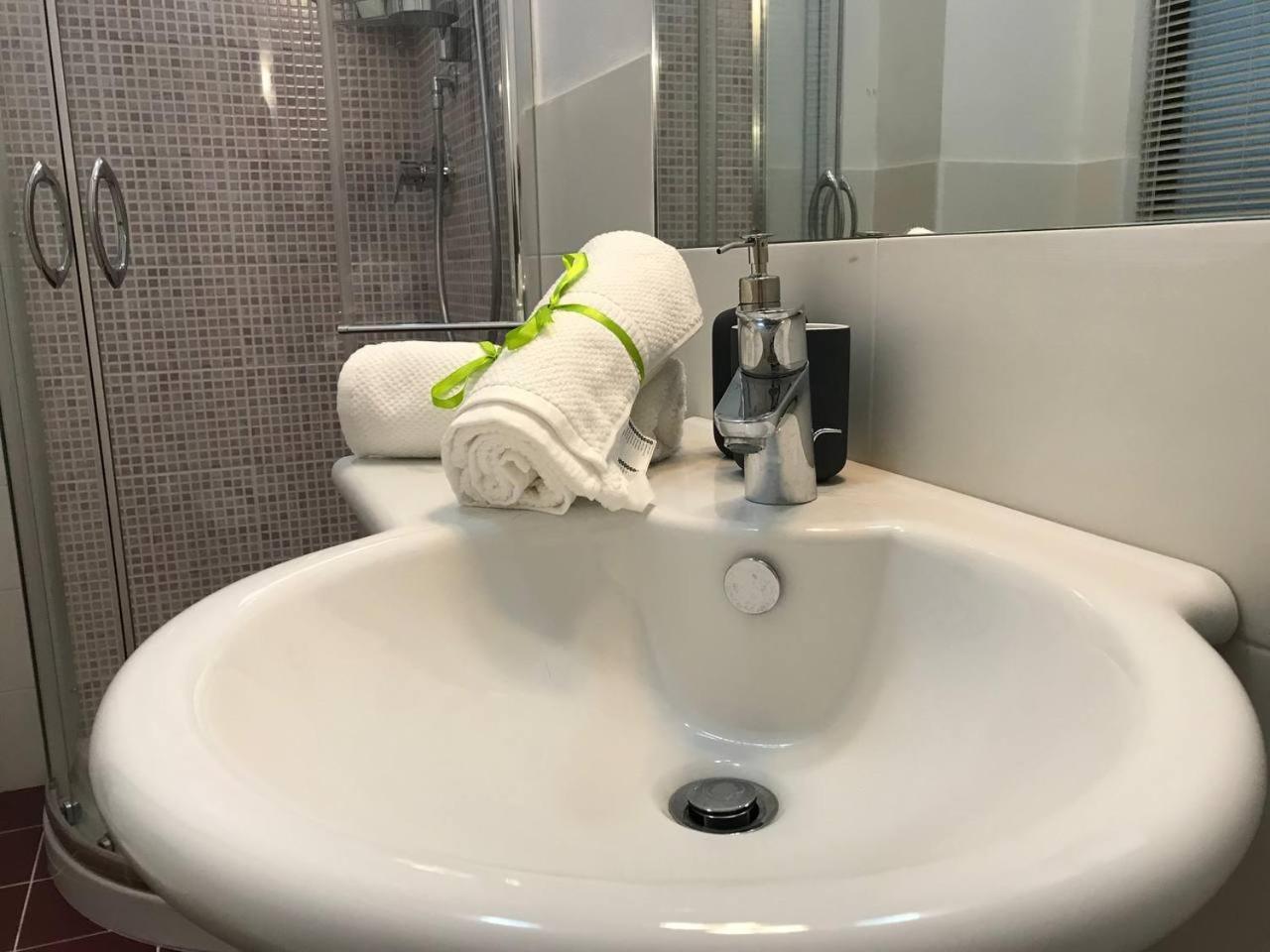 Casa Vacanze Borgo Marinaro 阿沃拉 外观 照片