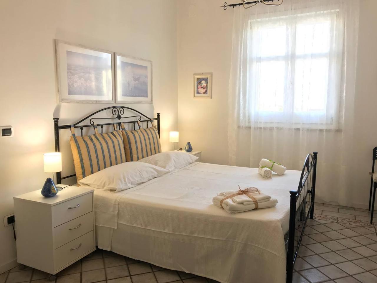 Casa Vacanze Borgo Marinaro 阿沃拉 外观 照片