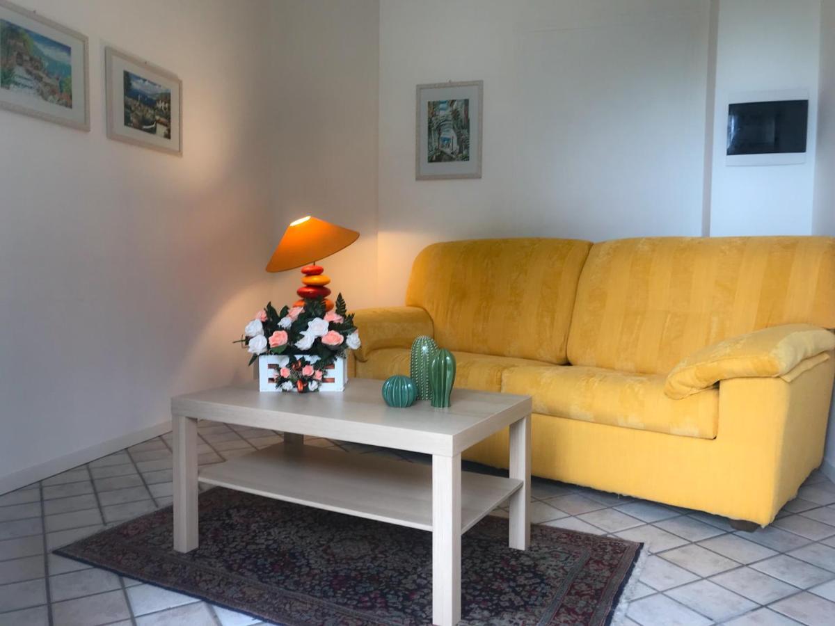 Casa Vacanze Borgo Marinaro 阿沃拉 外观 照片