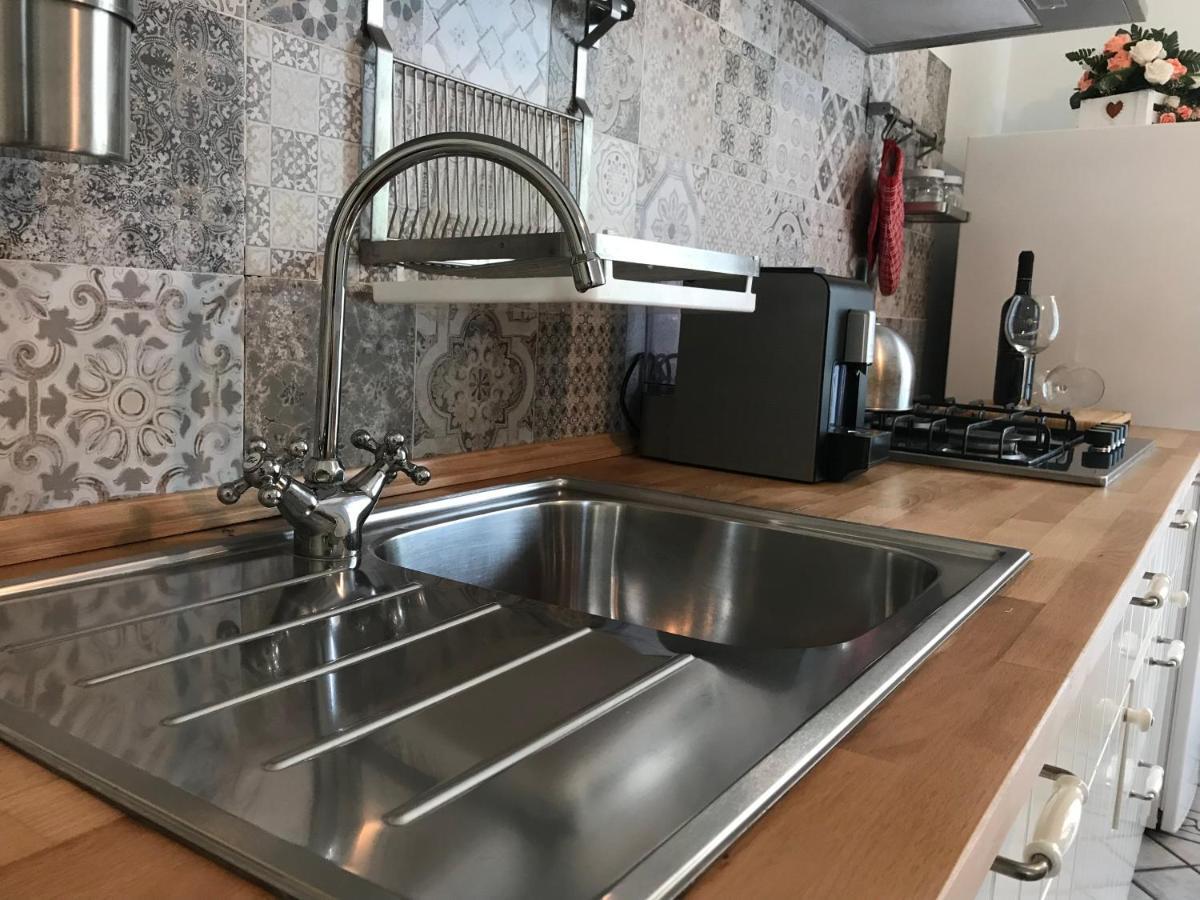 Casa Vacanze Borgo Marinaro 阿沃拉 外观 照片